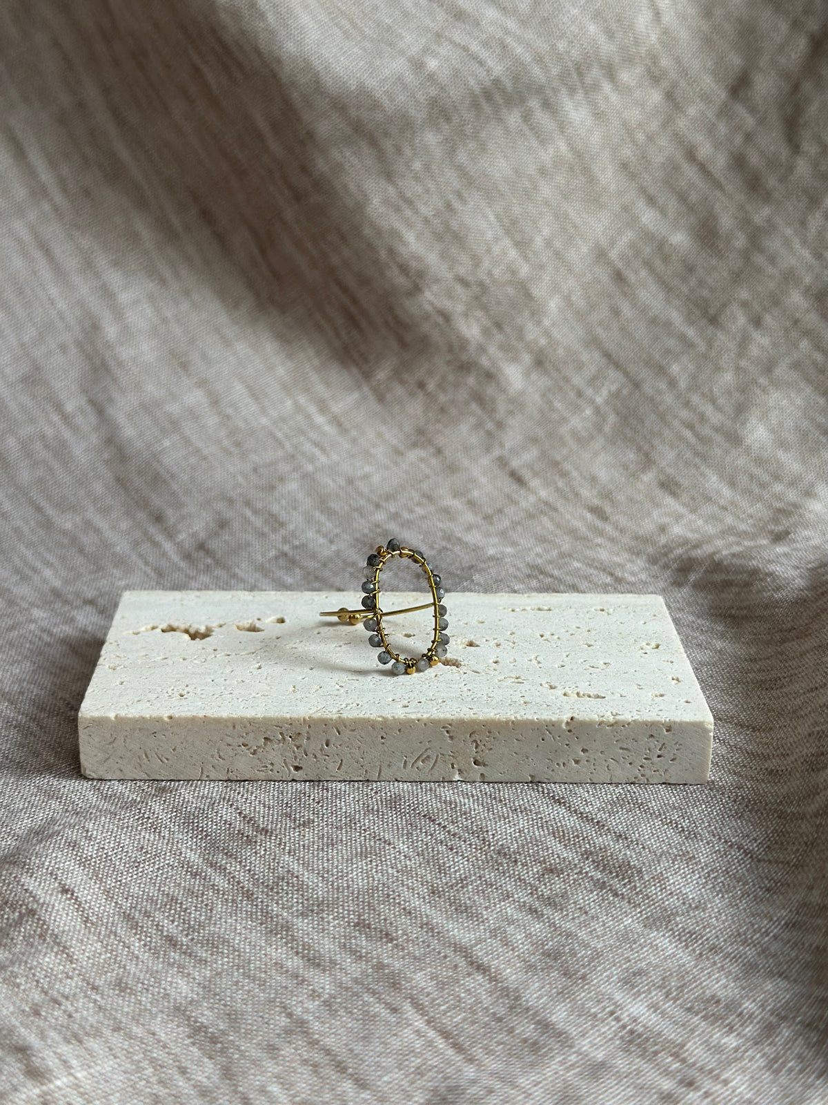 Bague ovale dorée